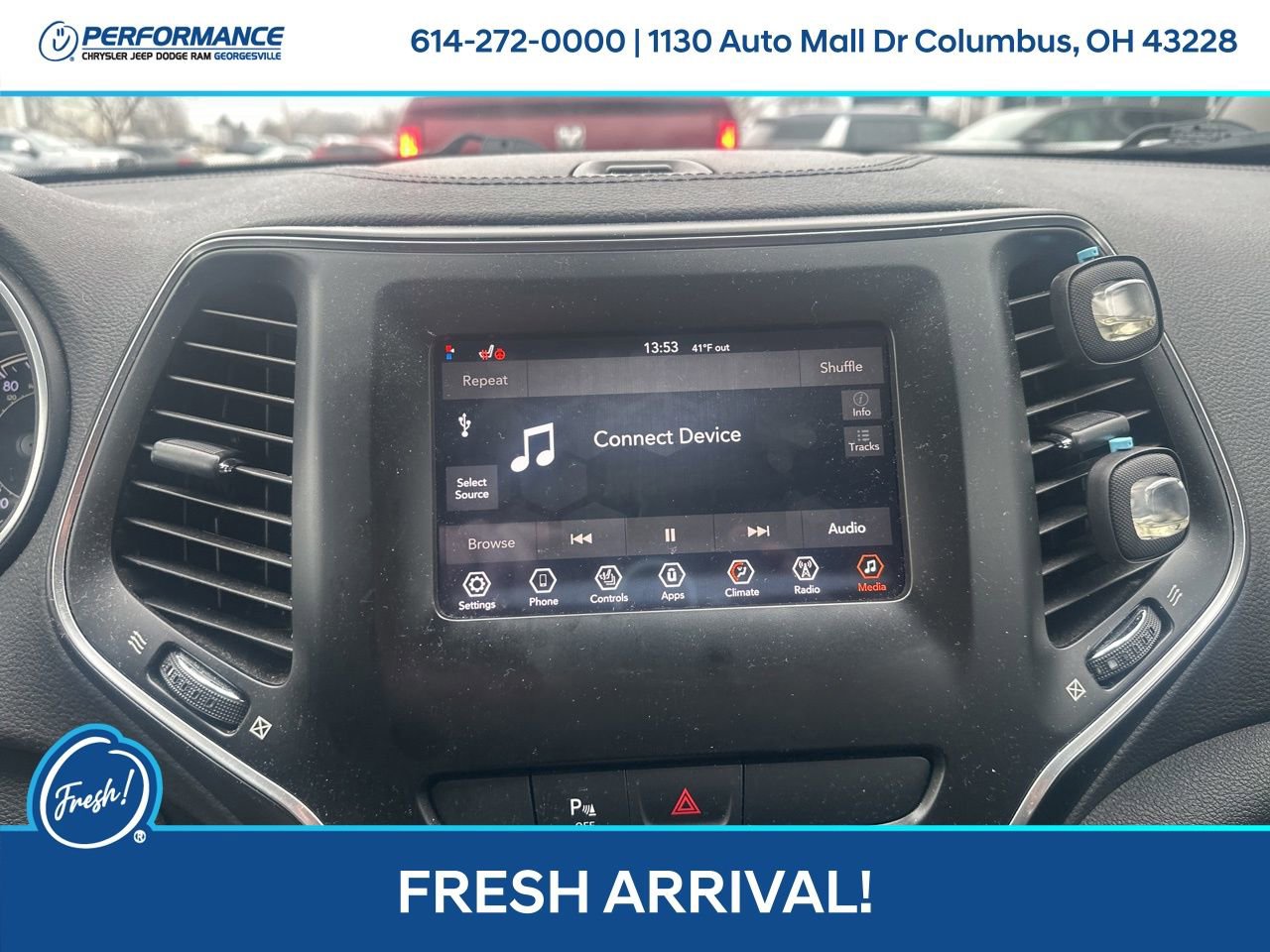 Used 2019 Jeep Cherokee Latitude Plus w/ Cold Weather Group image 20