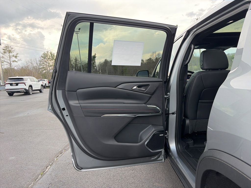 New 2026 Chevrolet Traverse Z71 w/ Enhanced Driving Package image 22