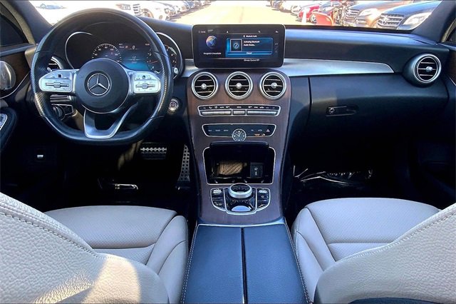 Used 2020 Mercedes-Benz C 300 4MATIC Sedan image 12