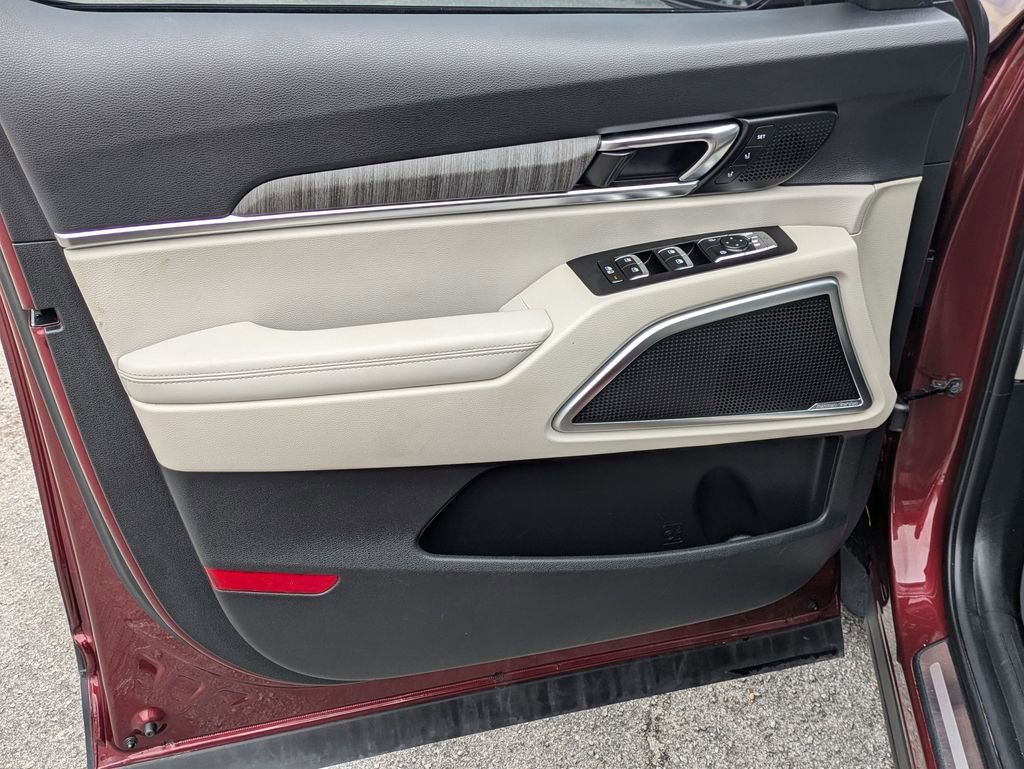 Used 2024 Kia Telluride SX image 11