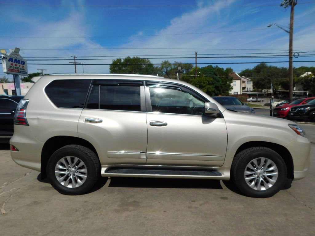 Used 2015 Lexus GX 460 w/ Premium Package image 8