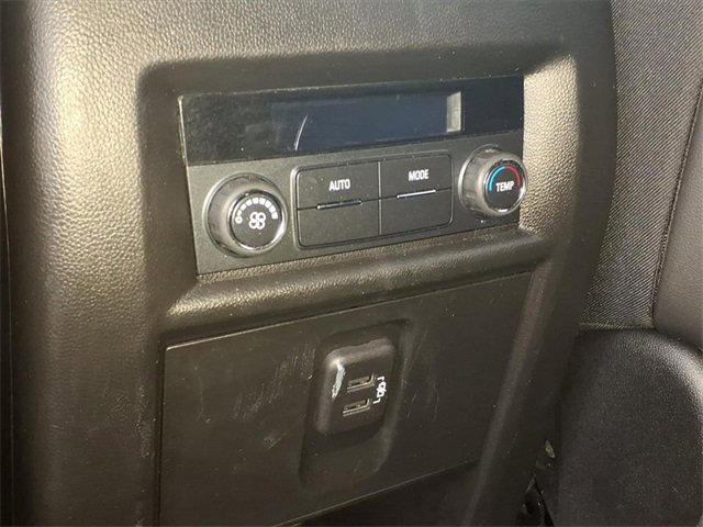 Used 2022 Chevrolet Traverse LT w/ LPO, Floor Liner Package image 28