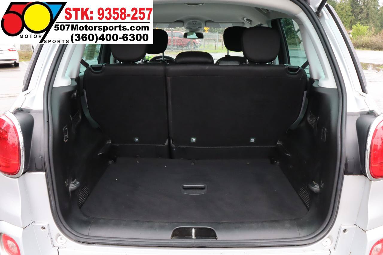Used 2014 FIAT 500L Easy w/ Popular Equipment Group FWD image 17