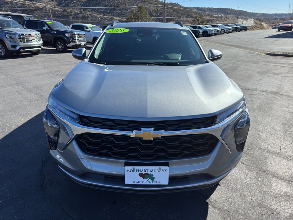 Used 2026 Chevrolet Trax LT w/ LT Convenience Package image 2