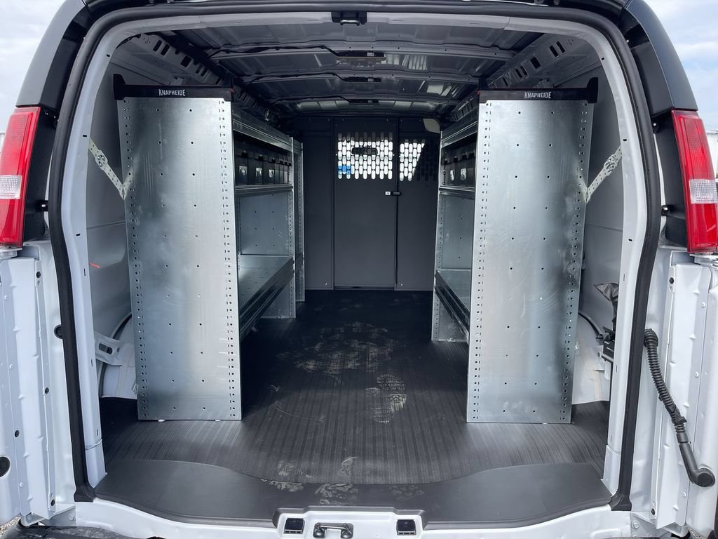 New 2025 Chevrolet Express 2500 w/ Driver Convenience Package RWD image 16