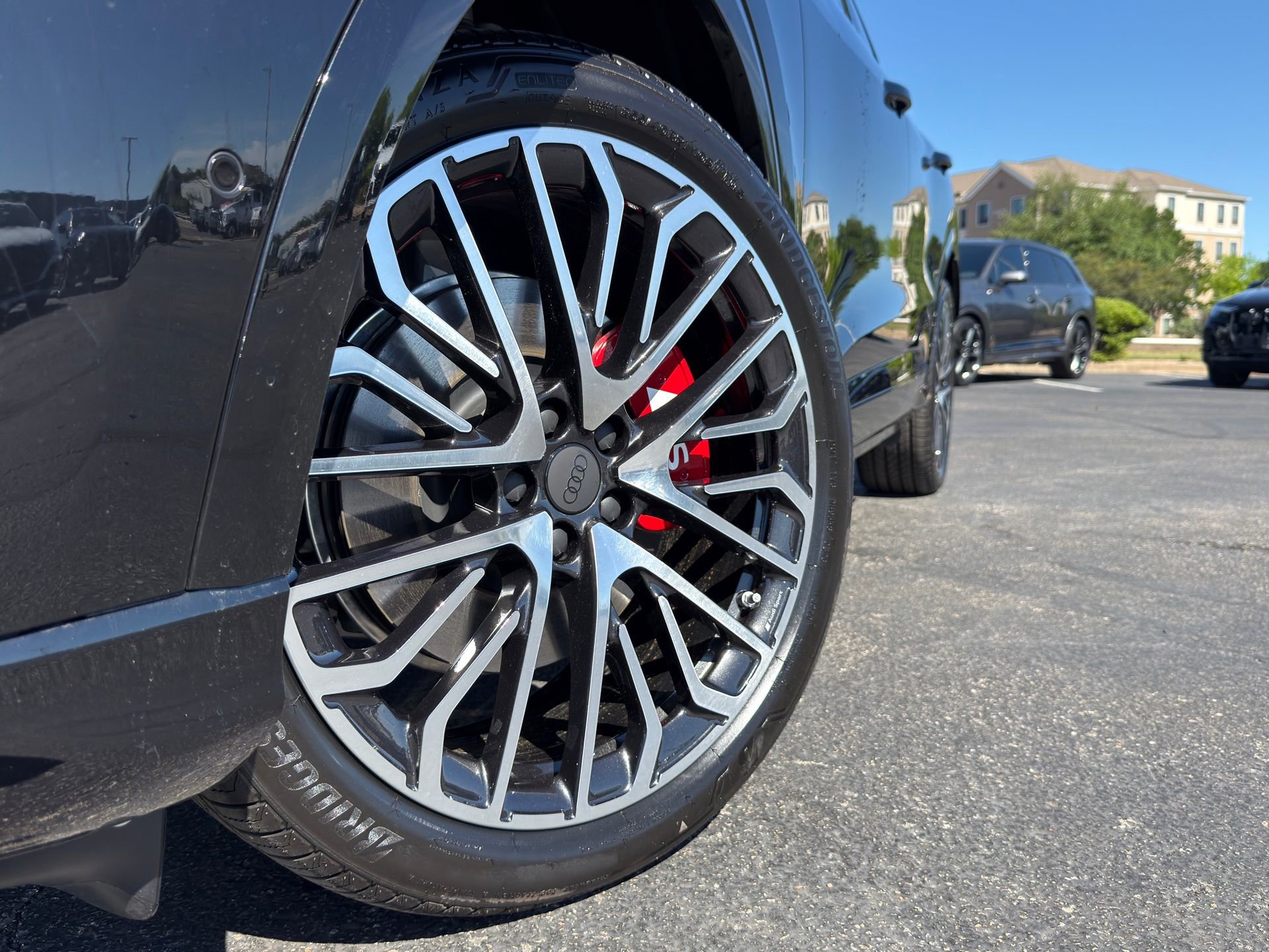 New 2026 Audi SQ5 Premium Plus image 4