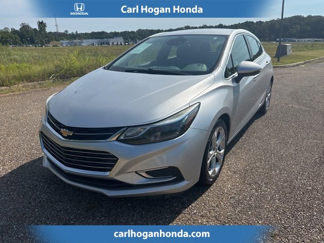 Used 2018 Chevrolet Cruze Premier w/ Enhanced Convenience Package image 1