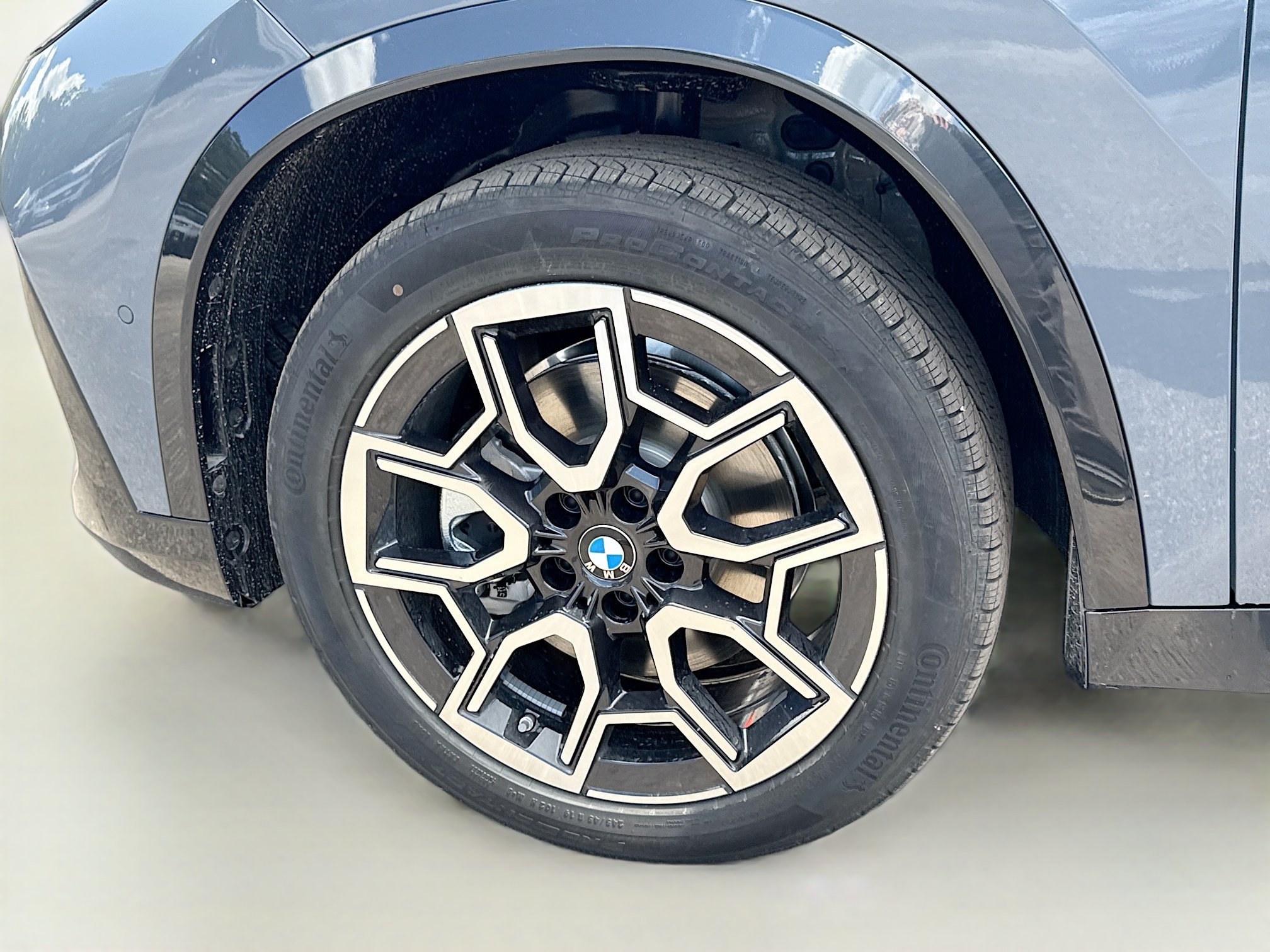 New 2026 BMW X1 xDrive28i w/ Convenience Package AWD/4WD image 41