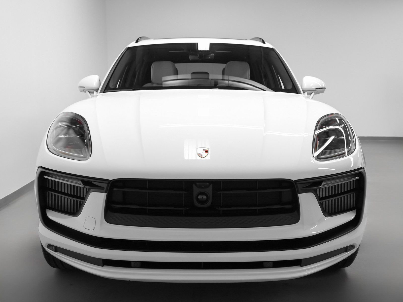 New 2026 Porsche Macan S image 8