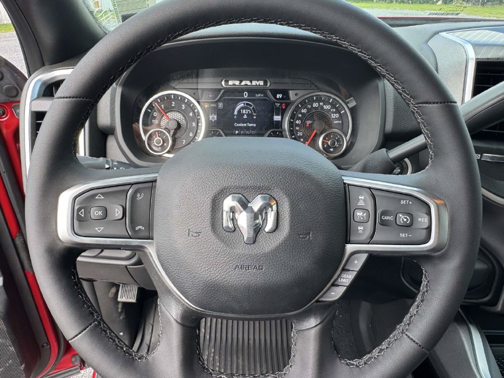 New 2026 RAM 2500 Big Horn AWD/4WD image 17