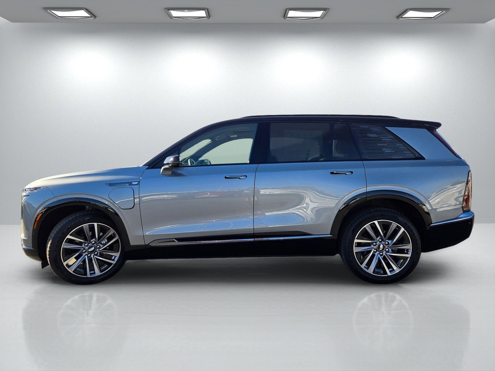 Used 2026 Cadillac Vistiq Sport image 7