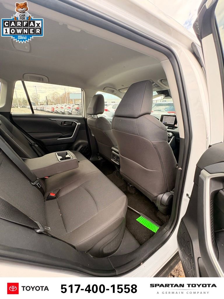 Used 2025 Toyota RAV4 LE image 15