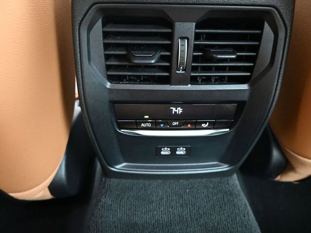 Used 2025 BMW 330i xDrive Sedan image 16