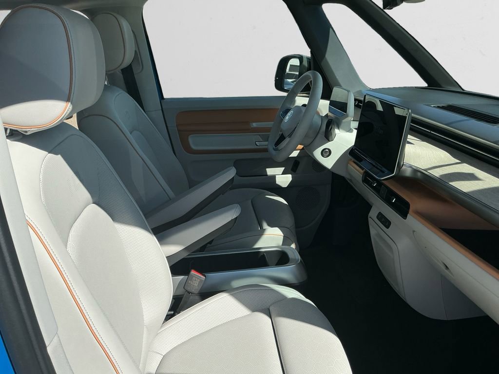 New 2025 Volkswagen ID. Buzz 1st Edition image 15