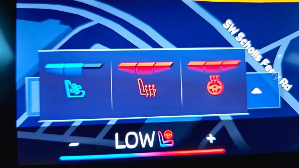 Used 2025 BMW X3 xDrive30i w/ Convenience Package image 39