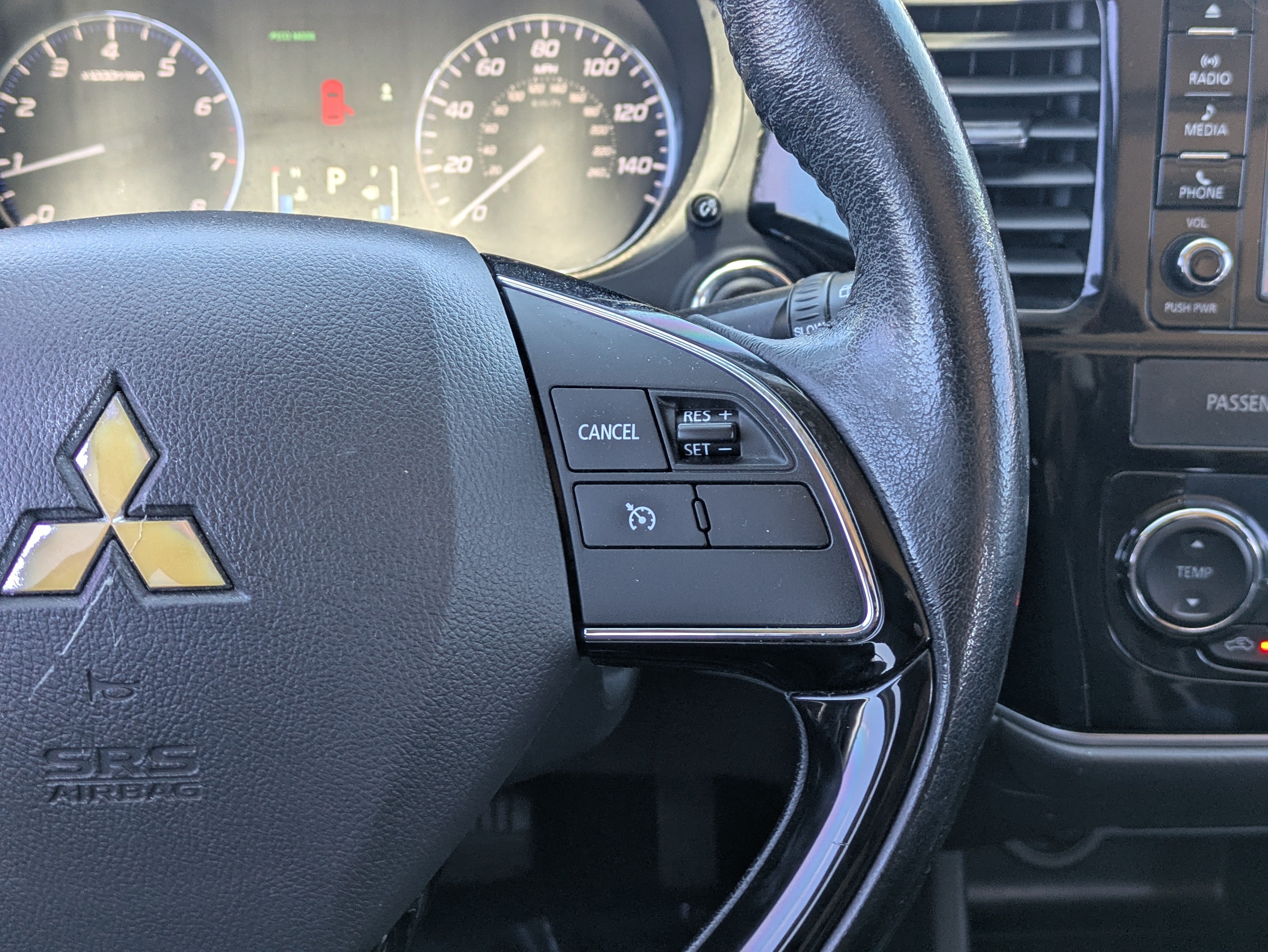 Used 2016 Mitsubishi Outlander SE FWD image 22