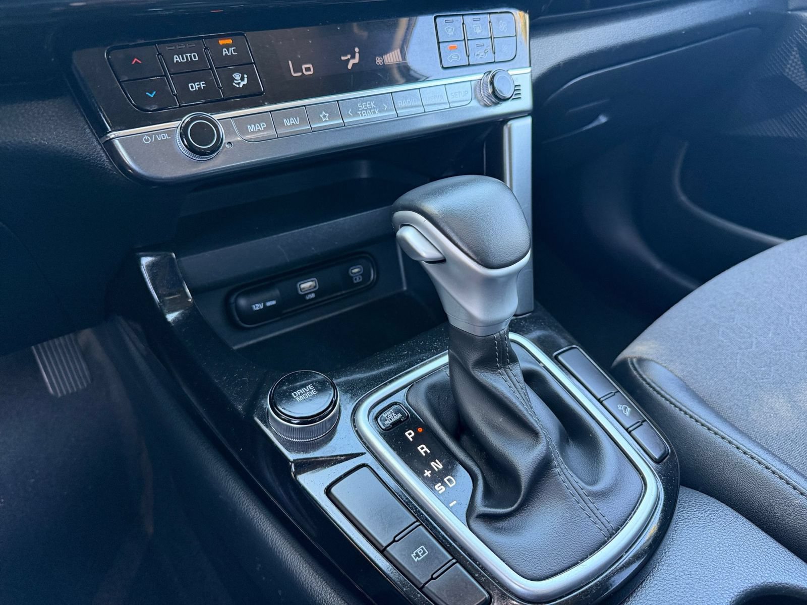 Used 2025 Kia Seltos S FWD image 42
