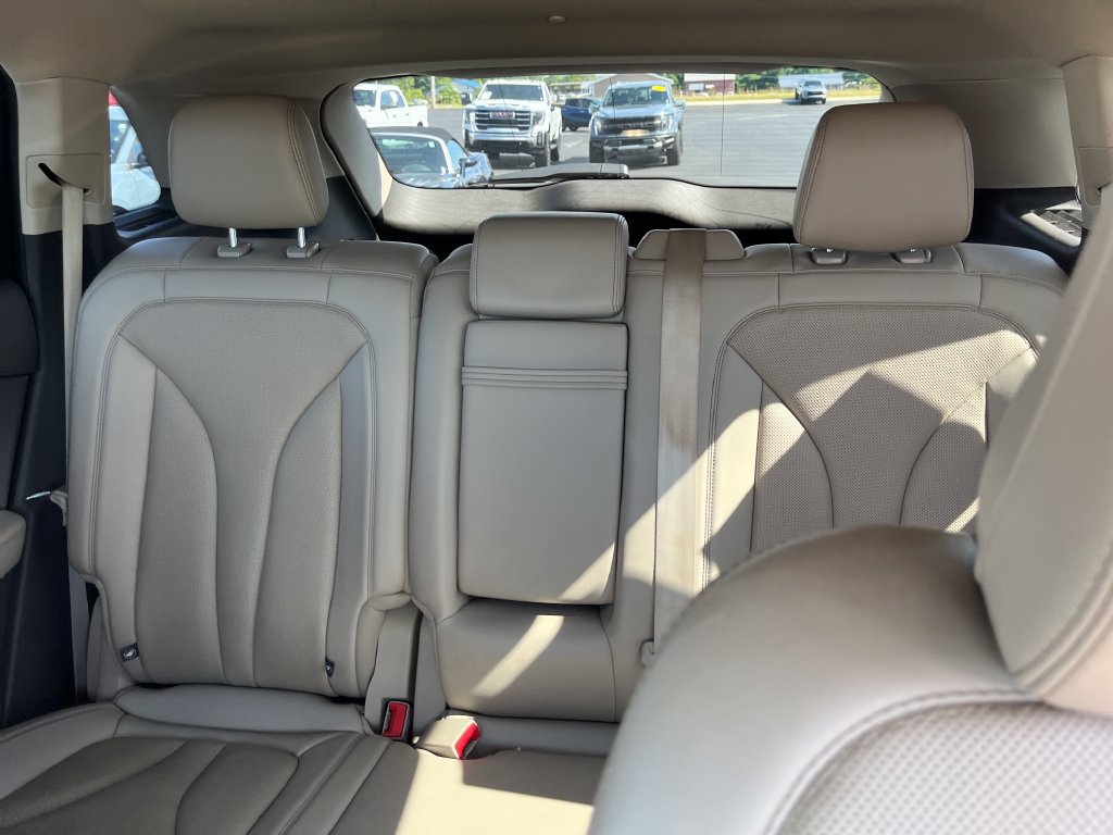 Used 2023 Lincoln Nautilus Reserve FWD image 13