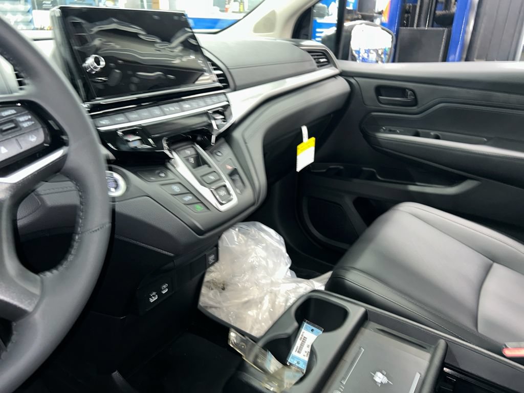 New 2026 Honda Odyssey EX-L image 11