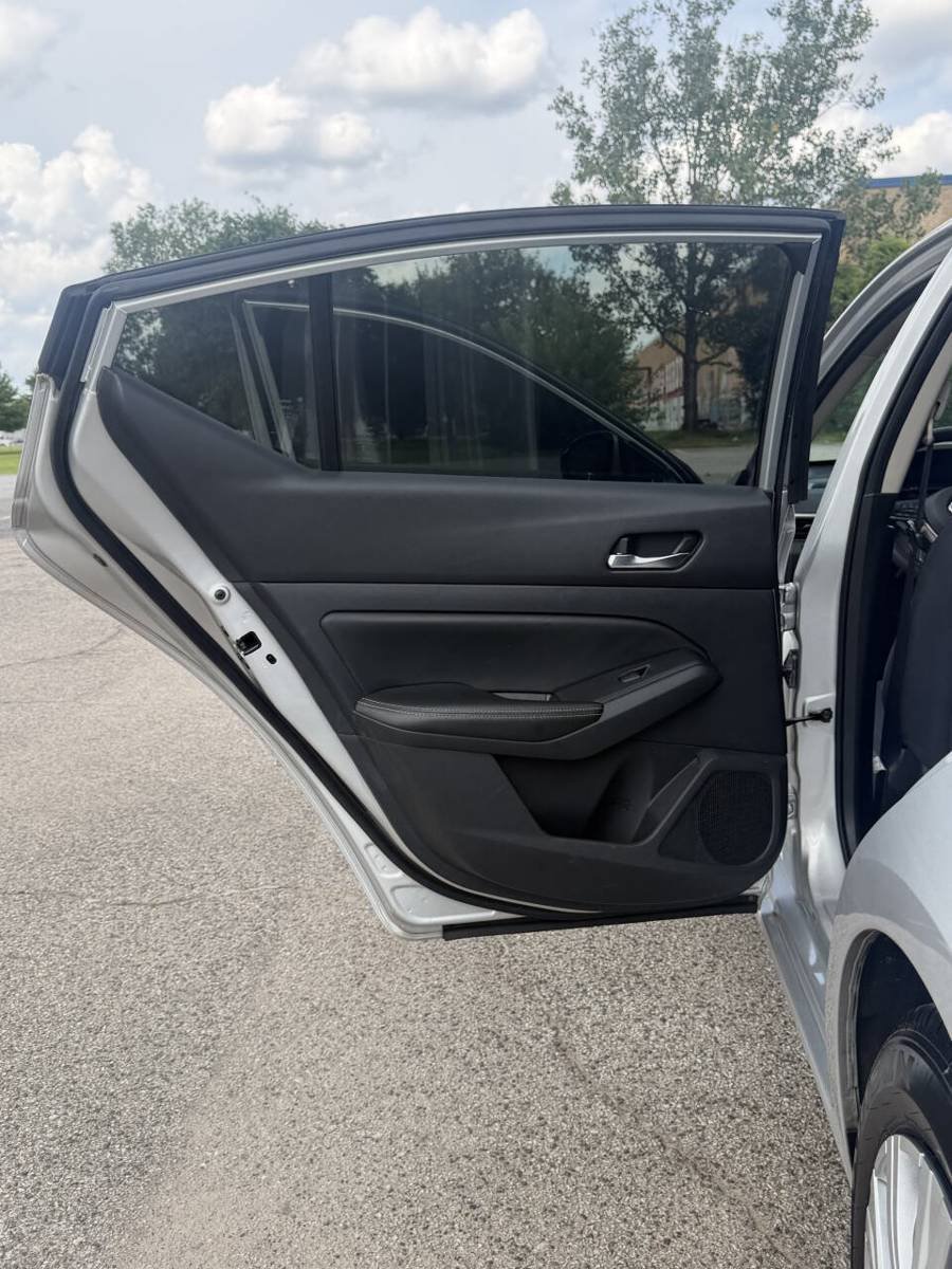 Used 2019 Nissan Altima 2.5 S FWD image 15