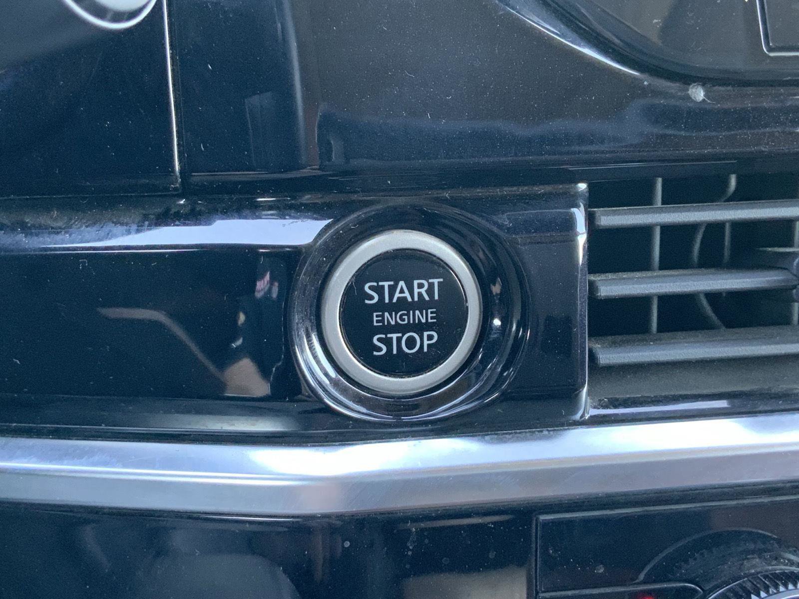 Used 2023 Nissan Pathfinder Platinum image 36