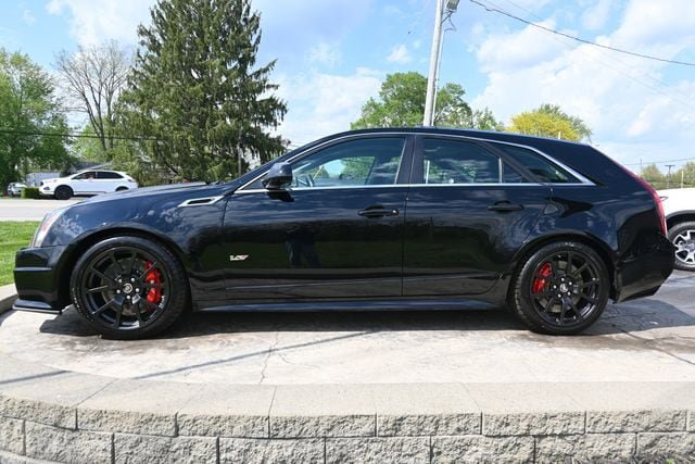Used 2014 Cadillac CTS V RWD image 8