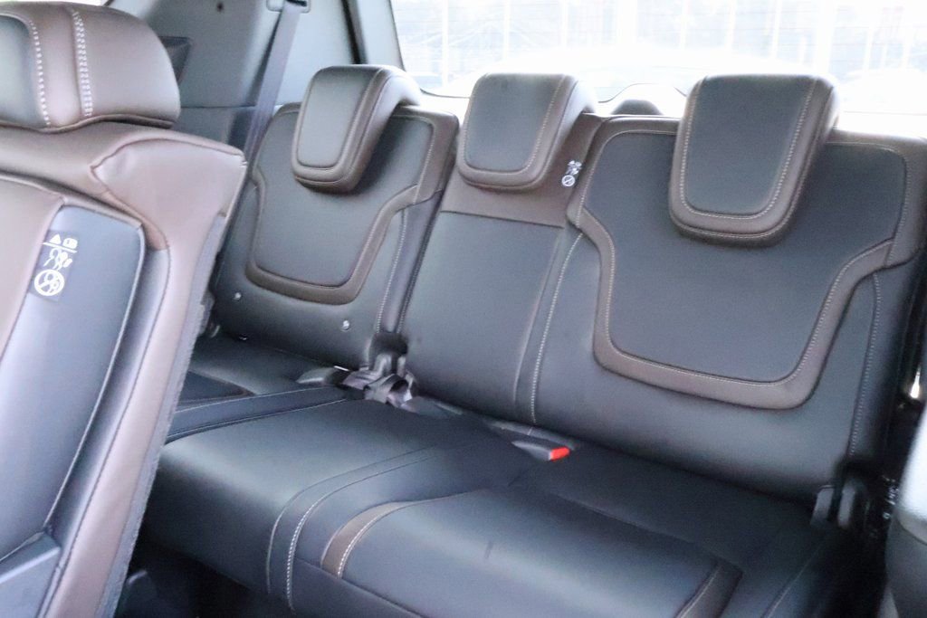 New 2026 Nissan Armada SL image 9