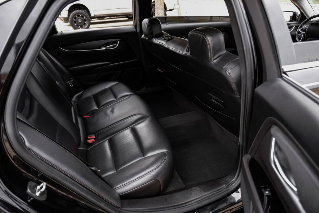 Used 2016 Cadillac XTS image 41