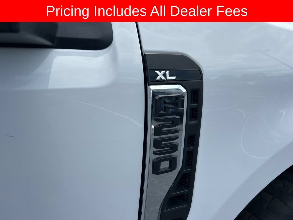 Used 2023 Ford F250 XL w/ XL Off-Road Package AWD/4WD image 21