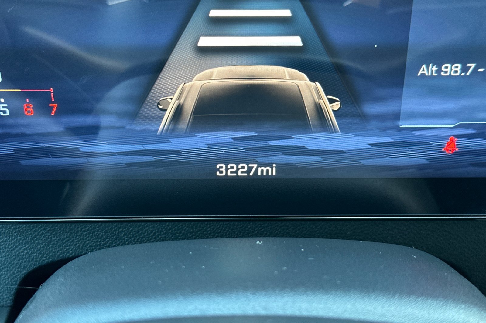 Used 2026 Chevrolet Traverse LT w/ LPO, Floor Liner Package FWD image 36