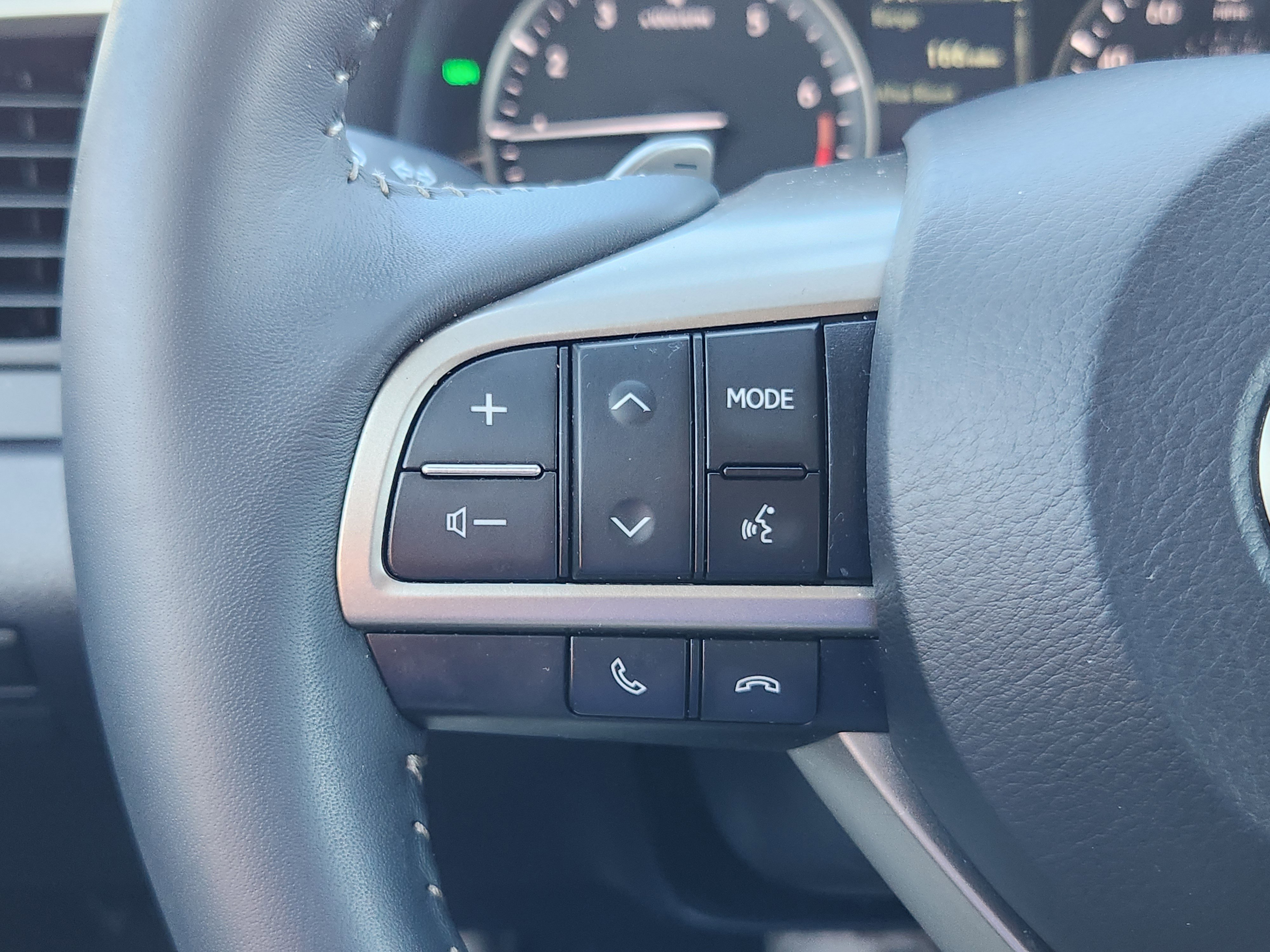 Used 2022 Lexus RX 350 AWD w/ Premium Package image 30