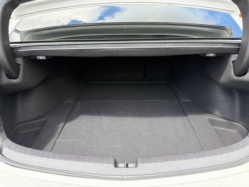 Used 2020 Acura TLX w/ Technology Package FWD image 12
