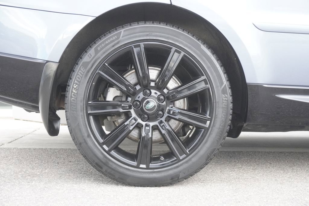 Used 2020 Land Rover Range Rover Sport HSE image 34
