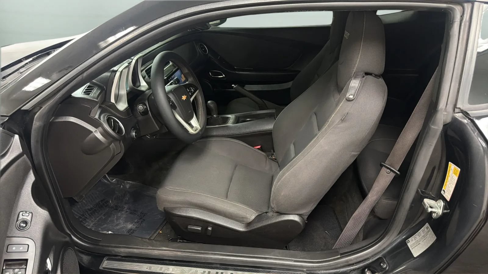 Used 2014 Chevrolet Camaro SS w/ SS Performance Package RWD image 20