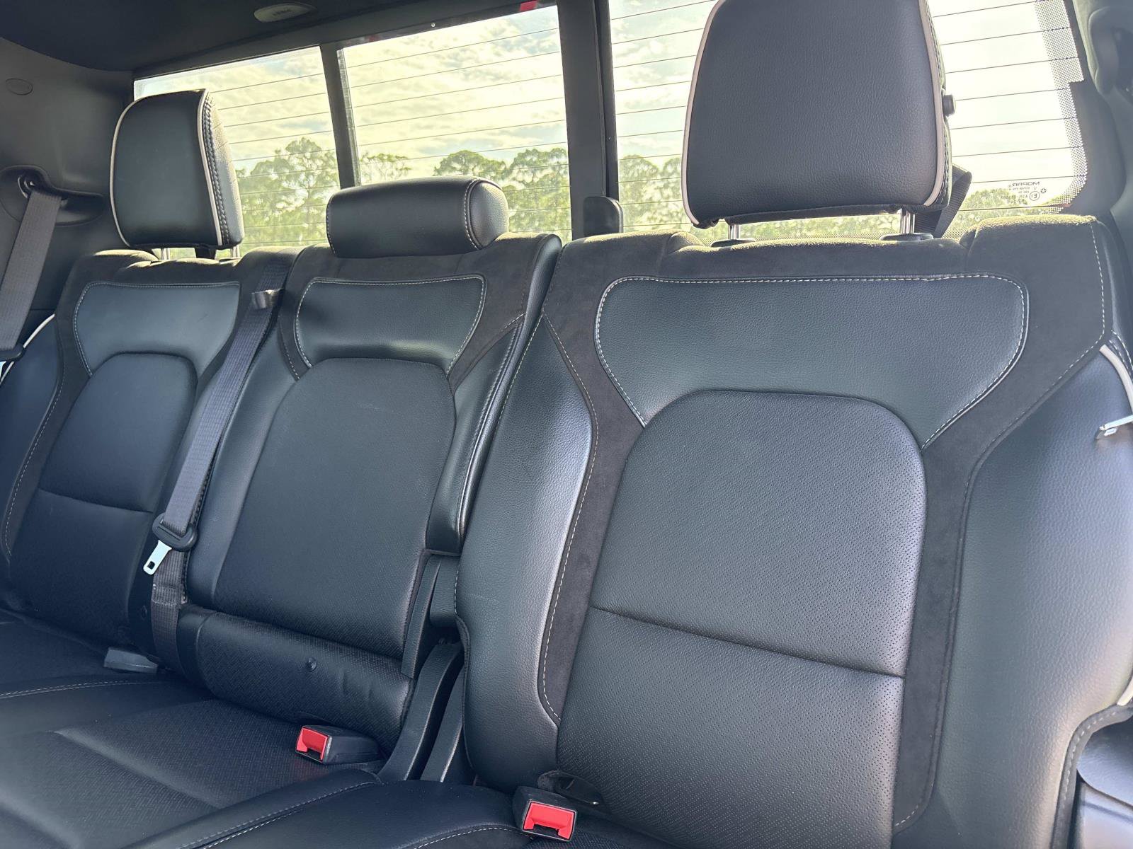 Used 2025 RAM 1500 Laramie AWD/4WD image 14