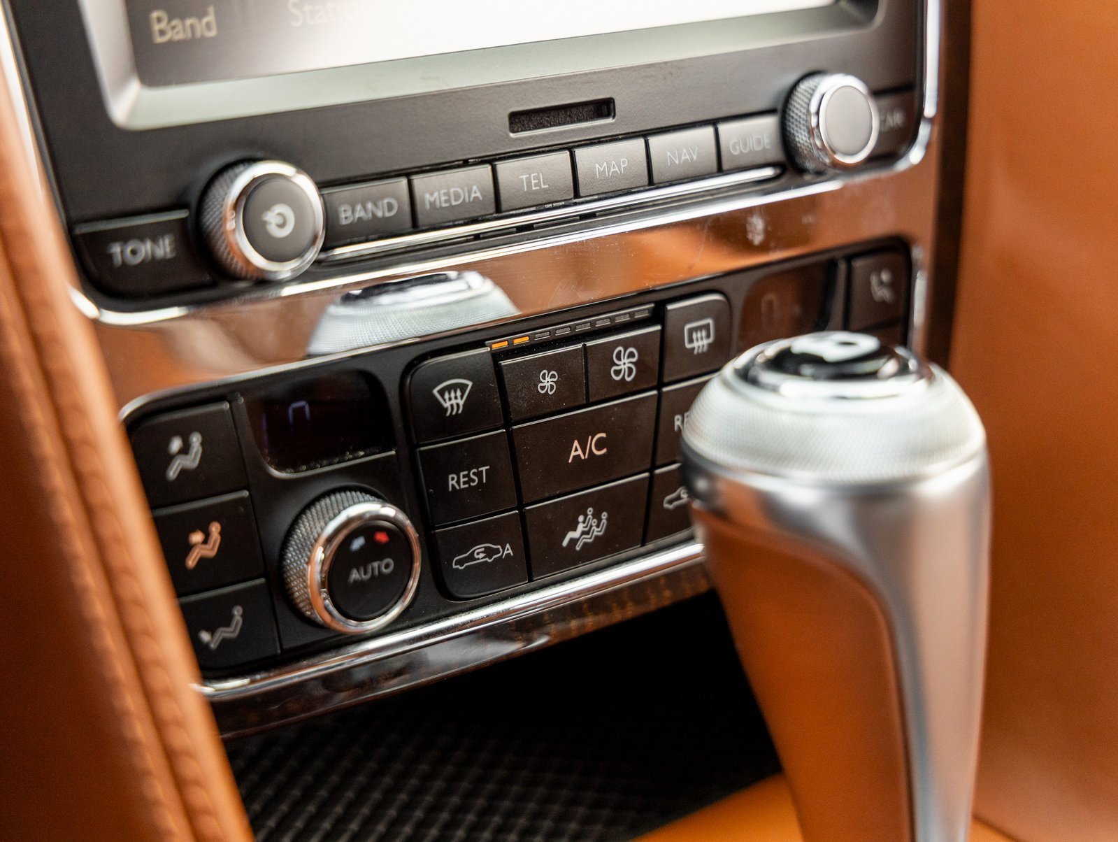 Used 2013 Bentley Continental GT image 28