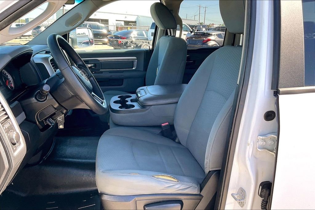 Used 2017 RAM 1500 Classic SLT image 17