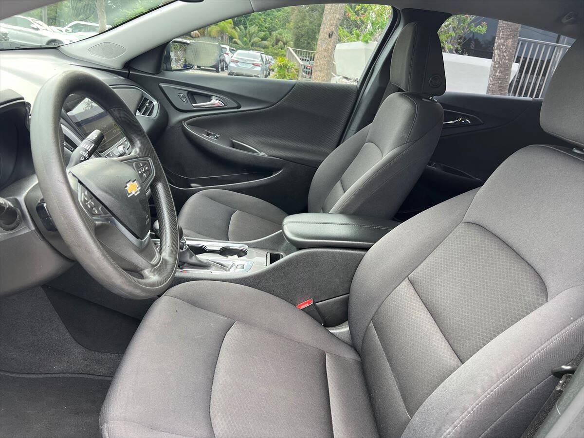 Used 2022 Chevrolet Malibu LT FWD image 8