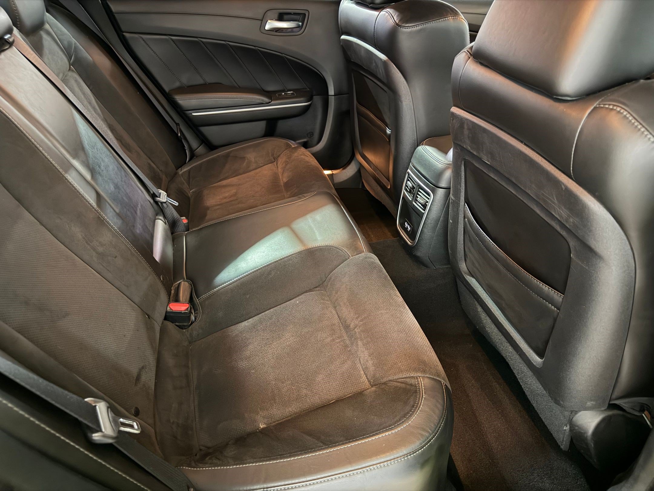 Used 2023 Dodge Charger Scat Pack RWD image 41