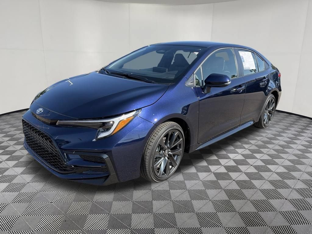 Used 2026 Toyota Corolla SE FWD image 4