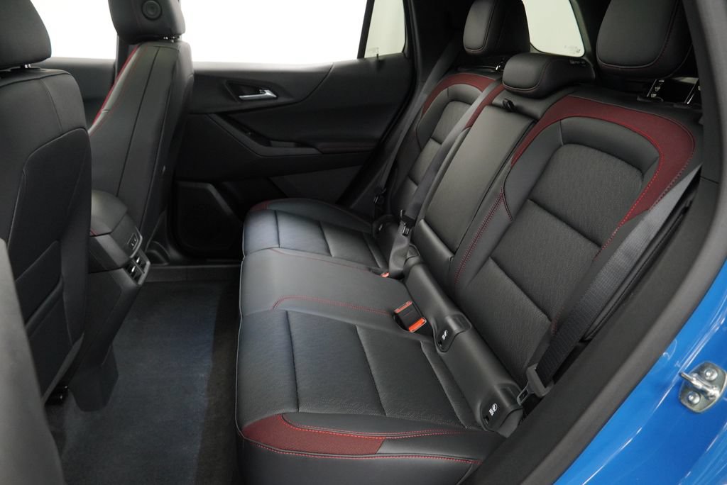 New 2027 Chevrolet Equinox RS w/ Convenience Package III AWD/4WD image 12