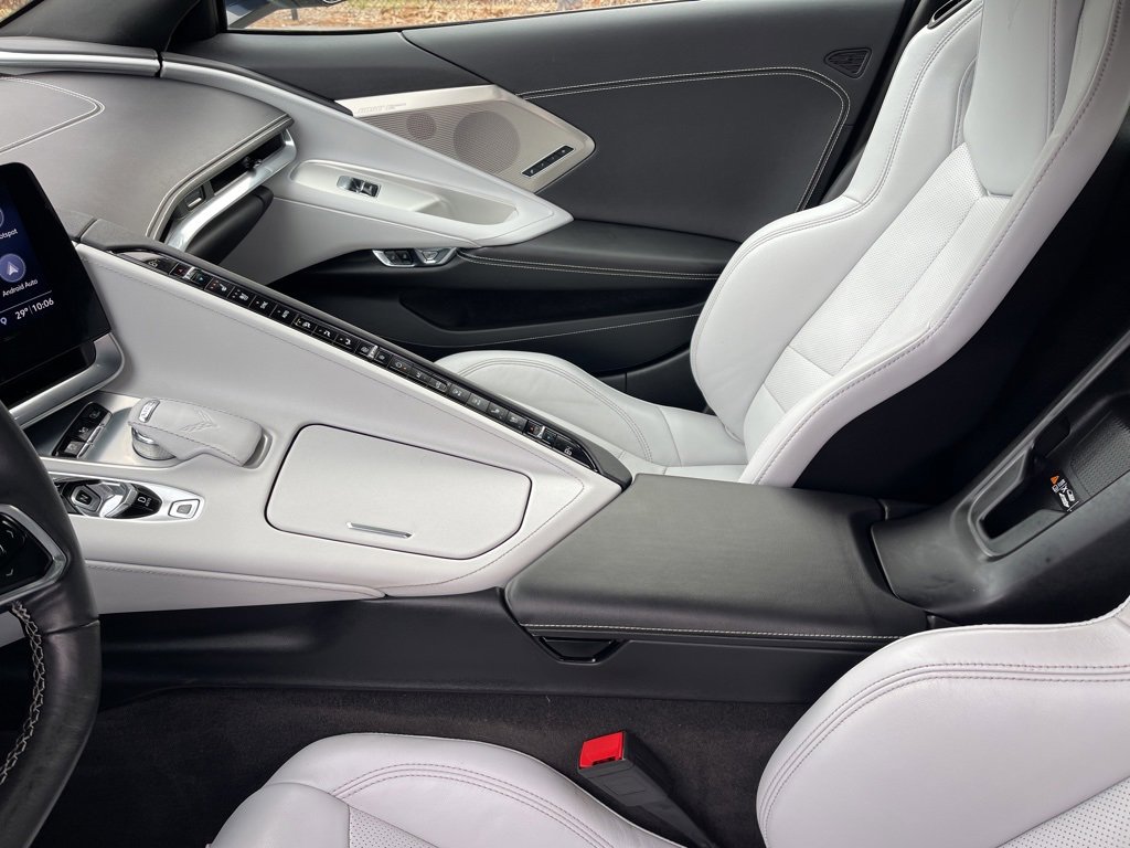 Used 2020 Chevrolet Corvette Stingray Preferred Cpe w/ 2LT Preferred Equipment Group image 26