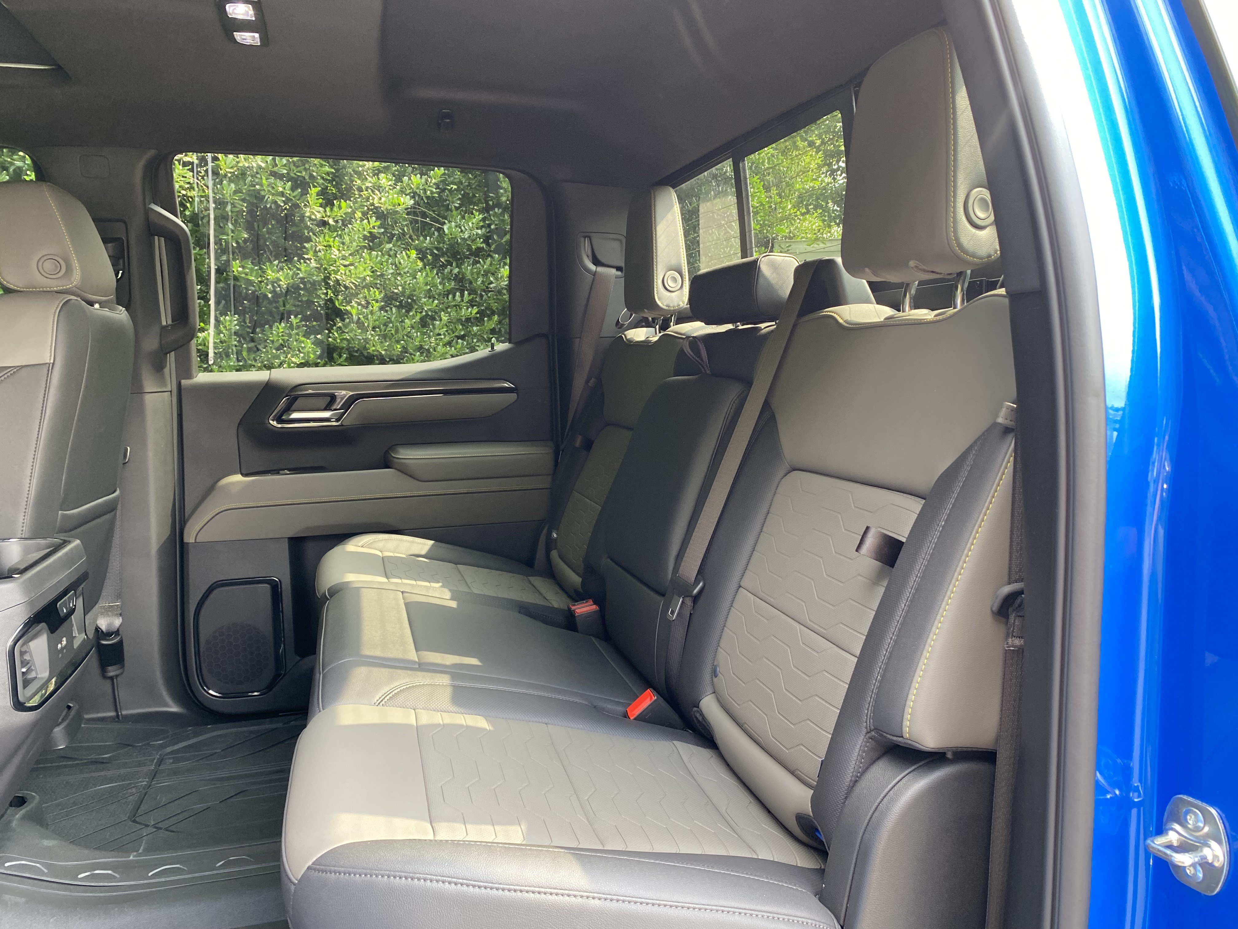Used 2026 Chevrolet Silverado 1500 ZR2 AWD/4WD image 41