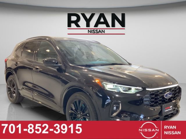 Used 2023 Ford Escape ST-Line Elite w/ Premium Technology Package AWD/4WD image 7