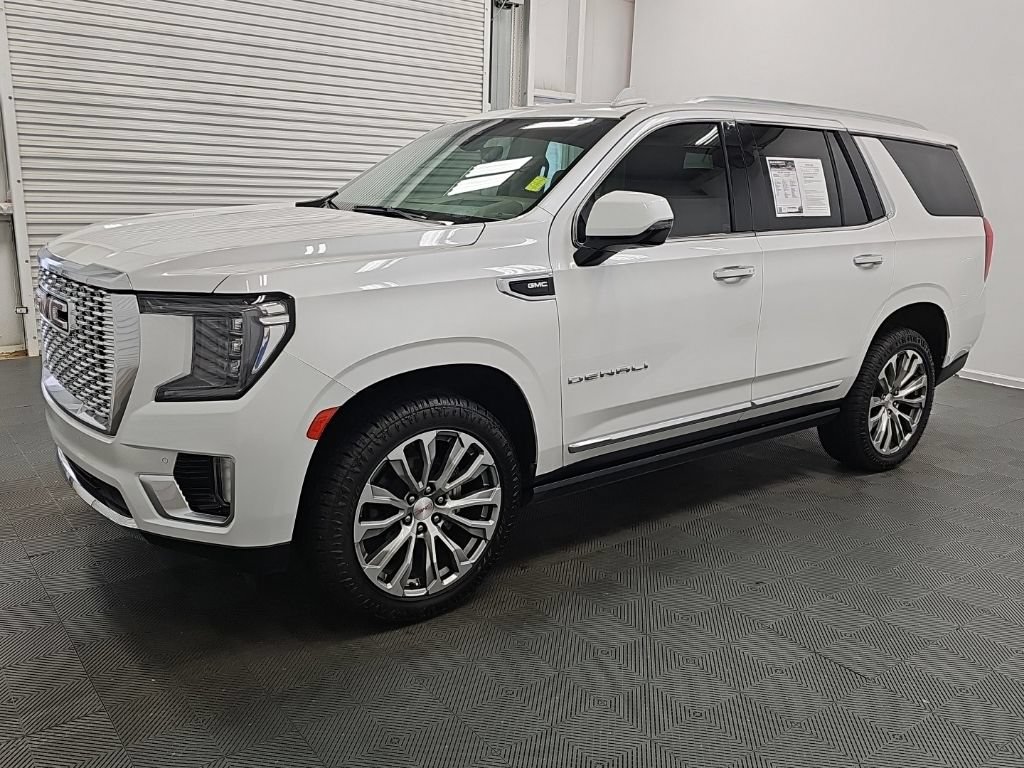 Used 2022 GMC Yukon Denali w/ Advanced Technology Package RWD image 5