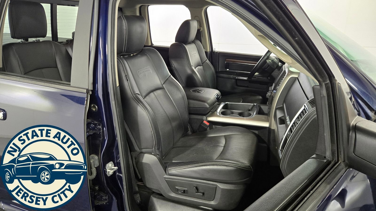 Used 2018 RAM 1500 Laramie w/ Convenience Group image 44