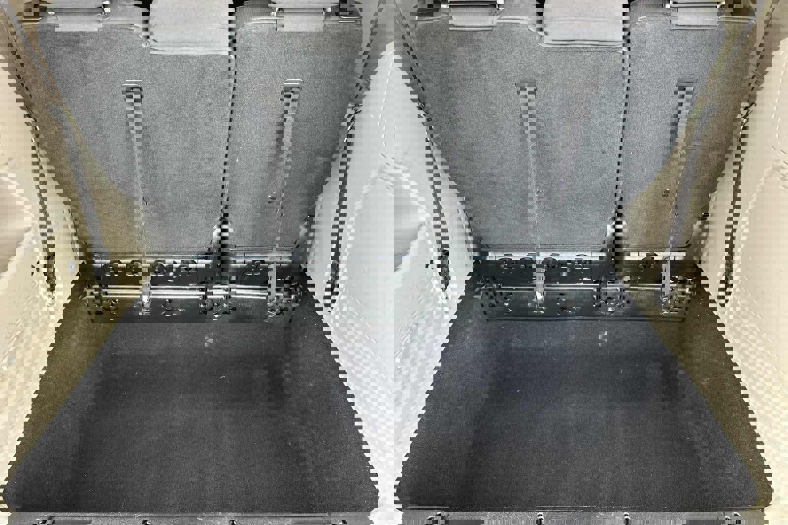 Used 2017 Dodge Grand Caravan SE w/ Power Window Group image 17