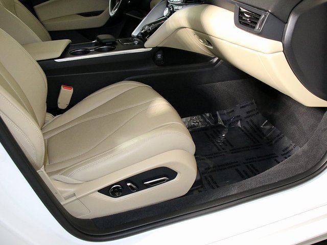 Certified 2025 Acura TLX w/ Technology Package image 34
