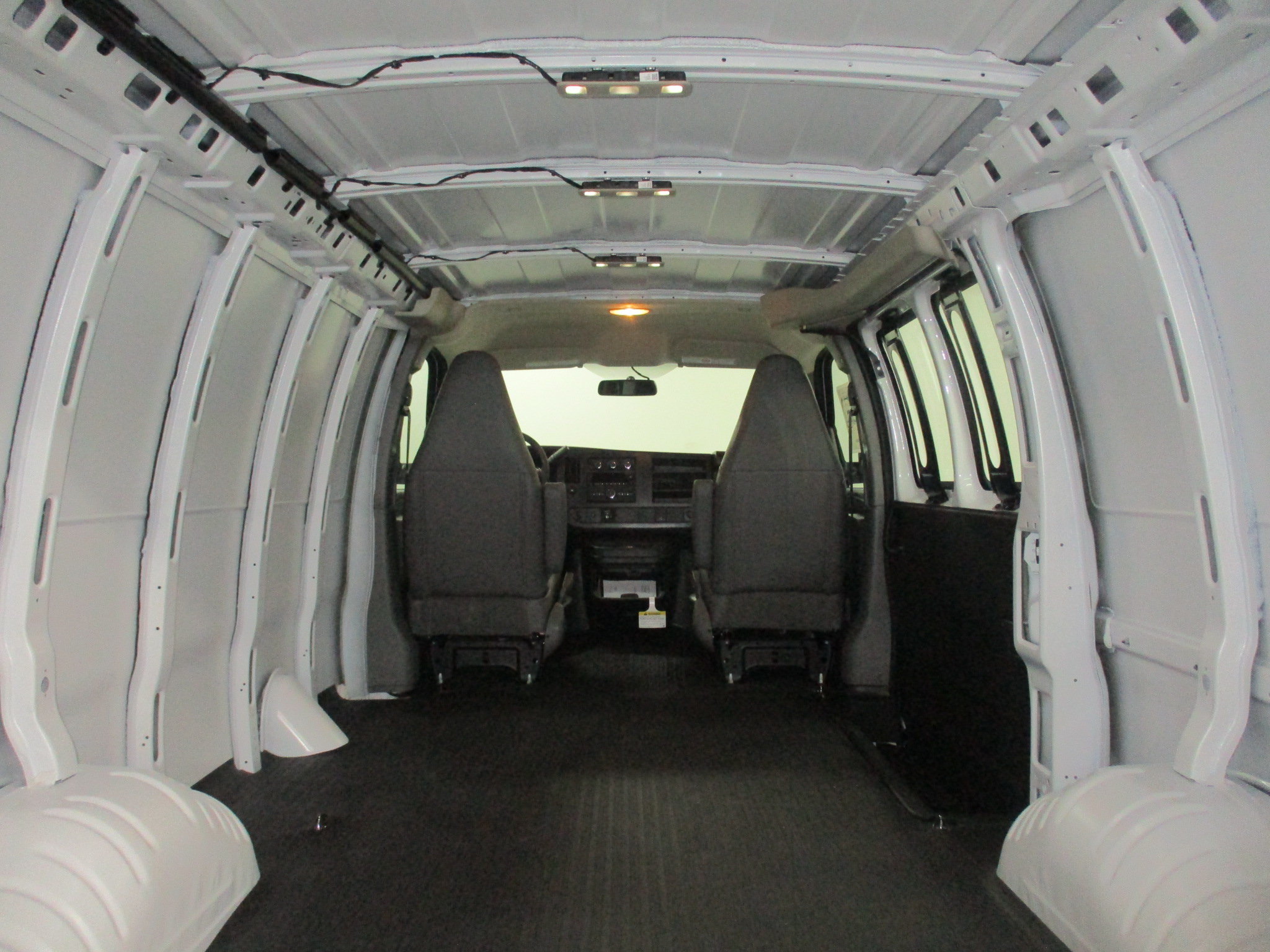 New 2026 GMC Savana 2500 w/ Driver Convenience Package RWD image 15