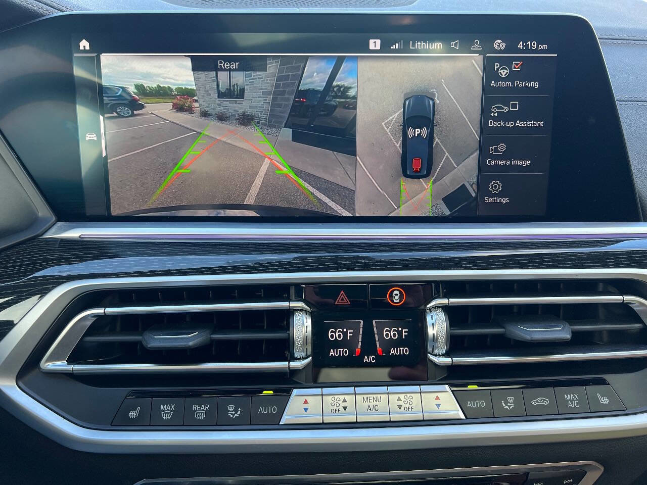 Used 2022 BMW X7 xDrive40i w/ M Sport Package image 12